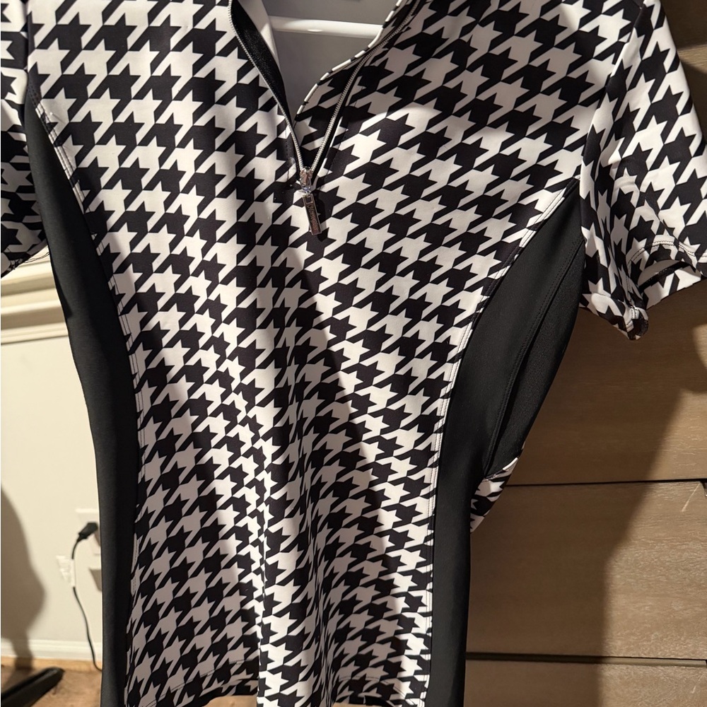 Black and White Chevron HorseGloss Riding Shirt - Women’s Small